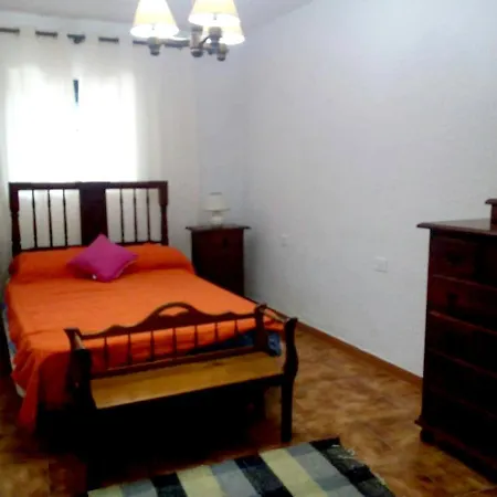 Prázdninový dům House With 3 Bedrooms In With Wonderful Mountain View Terrace And Wifi 3 Km From The Beach *